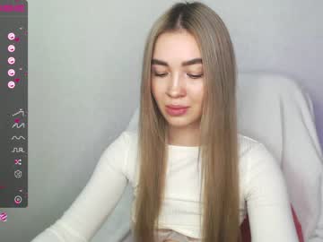 girl yourvirusqueen_ capture image #2201134