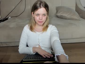 girl dianaholiday capture image #4030007