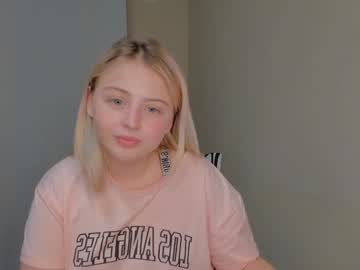 girl shy_blondiee capture image #3653287