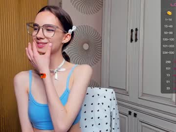 girl happiness_call capture image #5200147