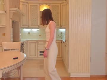 girl harrieteasley capture image #6979037