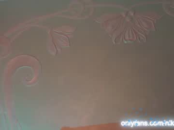 girl angels_kiss capture image #427269
