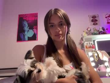 Cam for zoeybrookss