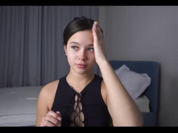 girl emilybatee capture image #6482182