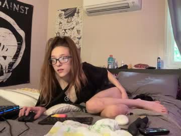 couple barelylegalbabygurl capture image #4675795
