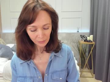 girl mariagold capture image #6803086