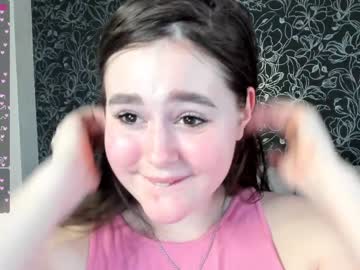 girl emilia_me capture image #1213322