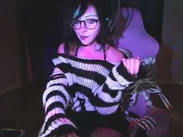 girl salemhex capture image #4348684