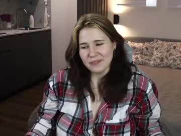 girl girl_u_never_met capture image #1552477