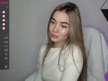 girl yourvirusqueen_ capture image #2157300