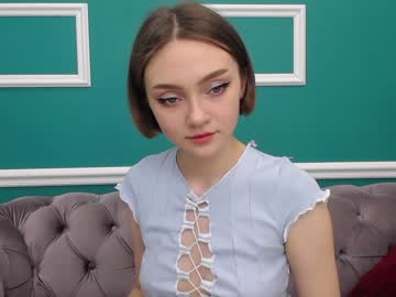 girl adelewilson__ capture image #328132