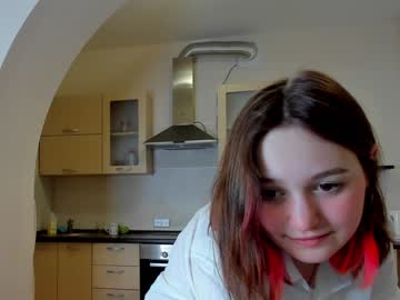 girl lisaosbornes capture image #4347500