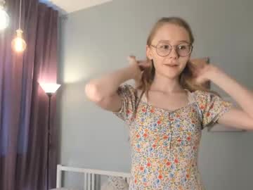 girl peggybanwell capture image #6941792