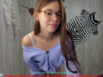 girl shy__mia capture image #464456