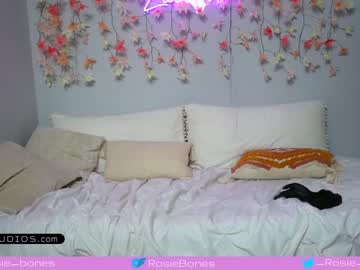 girl rosiebones capture image #1748857