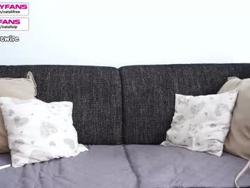 girl h_o_t_w_i_f_e capture image #3035074
