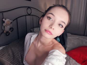 girl riskyproject capture image #4799195