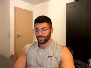 man rogan1604 capture image #870913