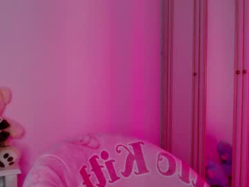 girl shy_blondiee capture image #3689513