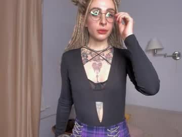 Cam for anabelmoons