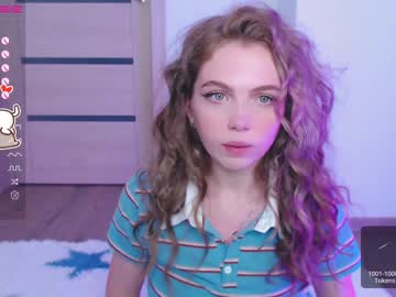 girl small_blondee capture image #3081178