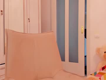 girl nika_t3en capture image #256142