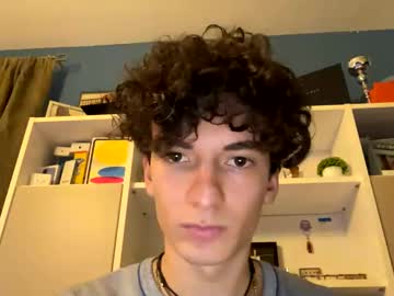 man diivine132 capture image #7022397