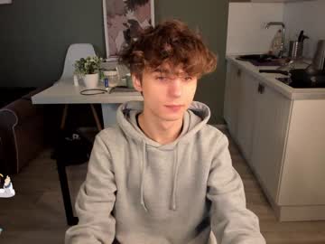 man teelimata capture image #4058629