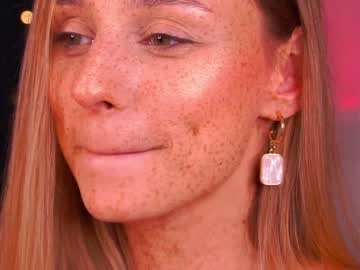 girl artease capture image #3367971