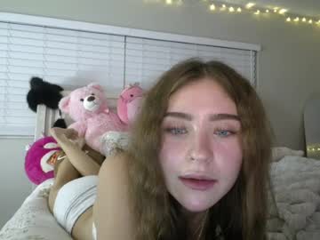 Cam for chloemae7