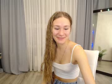 girl teonasafina__ capture image #3532719