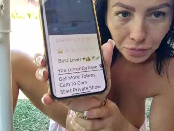 girl 2whitediamonds capture image #5001943