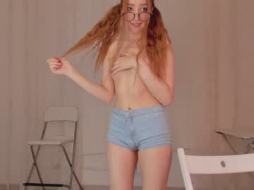 girl gwen_pen capture image #869853