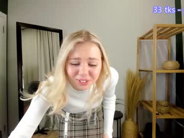 girl c_a_s_s_i_e capture image #4049987