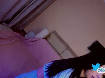 girl hollyextra capture image #2994009