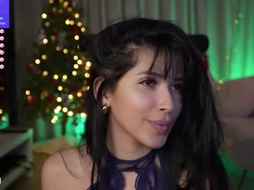 girl anniehillofficial_ capture image #6020217