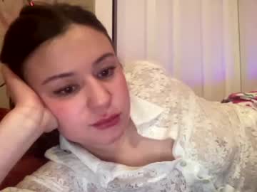 girl internet_famous capture image #815871