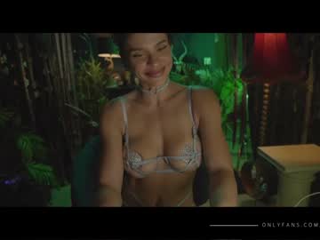 girl lucieoude_ capture image #2573426