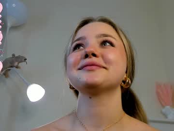 girl molly__meow capture image #6539800