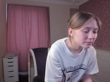 girl rowenacarrington capture image #6940685