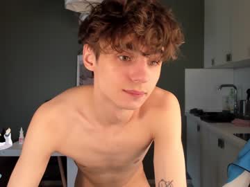 man teelimata capture image #3894915