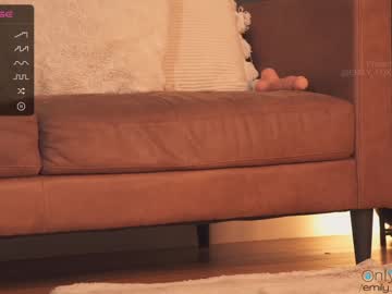 girl emily_fox_official capture image #5141210