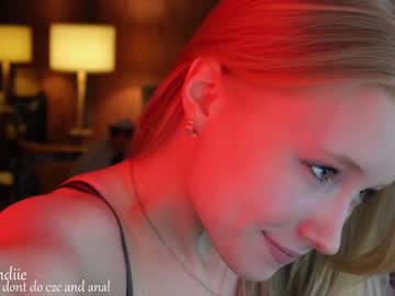 girl bestblondiiecb capture image #3873714