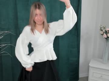 girl pureandinnocenta capture image #5440210