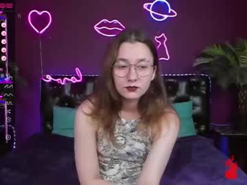 girl beverleyelliott capture image #2249302