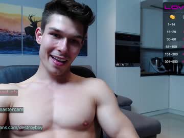 man destroy_boy capture image #1702734