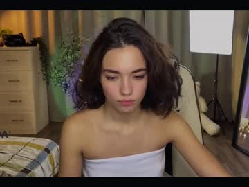 girl ella_flar_ capture image #3310344