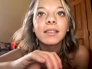 girl lily_marieee capture image #3710376