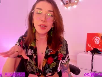girl thecosmicgirl capture image #5005633