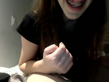 girl xprsv capture image #4026571